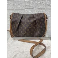 ราคา ลุ้นแท้สุดๆหลุยส์11-12นิ้วสินค้าตัวจริงพร้อมส่งกระเป๋ามือสองตู้เกาหลีสายคาวไอซ์หนังแท้งานลุ้นไม่การันตีแบรนด์แท้ (8682128413)