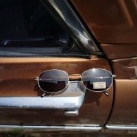 ราคา แว่นกันแดด แว่นตาวินเทจ แว่นเก่าเก็บยุค 90s รุ่น Thong Leam Sun ทรงเหลี่ยมมน กรอบสีทอง เลนส์ดำ วินเทจแท้ แว่นยุคเก่า​ (9673398112)