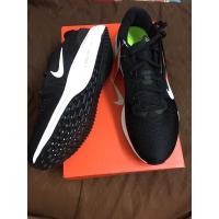 ราคา Nike Air Zoom Vomero 15 Running ผู้ชาย สีดำ 8UK 9US 27CM ของแท้ ป้ายไทย (14016788461)
