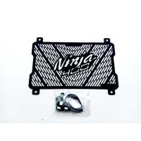 ราคา การ์ดหม้อน้ำ NINJA 400 สแตนเลสทำสีดำ การด์หม้อน้ำผลิตจากแสตนเลสหนาอย่างดี เลเซอร์เนียน (9380655360)