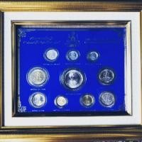 ราคา กรอบ 2ชั้นพร้อมชุดกาญจนาปี 2539 (1517708174)