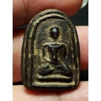 ราคา หลวงปู่บุญ วัดกลางบางแก้ว จังหวัดนครปฐม เนื้อผงยาจินดามณี พิมพ์เศียรโล้สะดุ้งกลับ (41317617786)