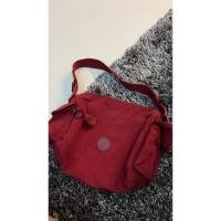 ราคา Kipling สีแดงเลือดหมู มือสอง ของแท้ (29113983655)