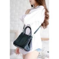 ราคา Riya Brand Patchariya รุ่นพับข้าง ลดเหลือเพียง 200฿ (62417590)