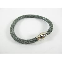 ราคา กำไล สร้อยข้อมือ หนังปลากระเบน หนังกระเบน สีเทา Genuine Grey Stingray Leather Bracelet (930646403)