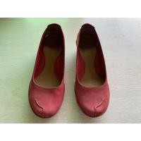 ราคา Clarks รองเท้าผู้หญิง 8 UK ของแท้ มือสอง ซื้อจากอังกฤษ (13759593808)