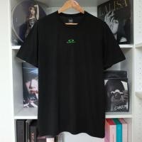 ราคา เสื้อยืด Oakley มือสองของแท้ สภาพใหม่ (14599565292)