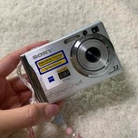 ราคา พร้อมส่ง!! กล้องถ่ายรูปดิจิตอล Sony Cyber-Shot DSC W80 กล้องดิจิตอล SONY โทนฟุ้งๆ (29759003635)