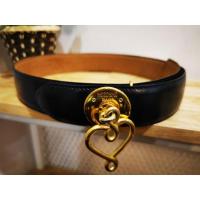 ราคา เข็มขัด Moschino แท้ มือ2 ส่งฟรี (24215299719)