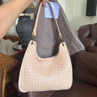 ราคา Bottega Veneta hobo เเท้100% (15096335890)