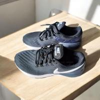 ราคา Nike Air zoom structure 22 มือสอง (43874399004)