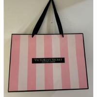ราคา ถุงกระดาษ Victorias Secret / ถุงกระดาษ VS (51805792752)