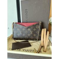 ราคา Louis Vuitton Pallas Clutch Pink Dc16 (14873130911)