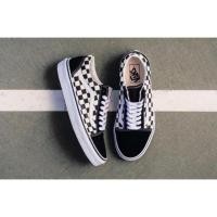 ราคา Vans Old Skool Primary Checkของแท้ % outlet ส่งฟรี EMS นะค่ะสินค้า made in Vietnam (746951415)