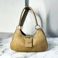 ราคา กระเป๋าหนังแท้งานแบรนด์ esquire แท้ สภาพสวยอะไหล่สวย (28886742441)