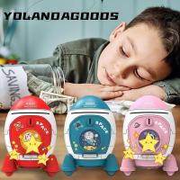 ราคา กระปุกออมสิน โยลา พลาสติกพร้อมกล่องเงินสติกเกอร์การ์ตูนทนทานอเนกประสงค์อวกาศจรวดรูปร่างน่ารักกล่องประหยัดเหรียญเด็กของเล่นของขวัญ (47106367138)