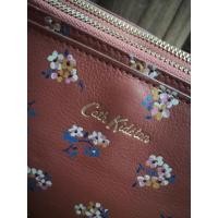 ราคา Cath​ Kidstonหนังแท้พิมพ์ลาย (3782400832)
