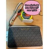 ราคา New Michael kors คล้องมือ (10542343906)