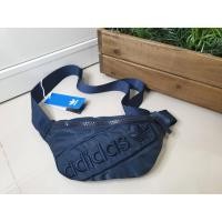ราคา Adidas Original Funny Bum Bag คาดอกลายปักนูน navy (2438001877)