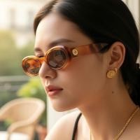 ราคา แว่นตากันแดดทรงรีสไตล์ใหม่สไตล์เกาหลีสําหรับผู้หญิงขนาดเล็กทรงกลม (50455938690)