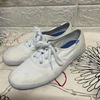 ราคา รองเท้าผ้าใบ ทรงนักเรียน Keds Size 36 ยาว 23.0 cm ราคา 250 บาท (27024958668)