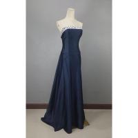 ราคา ชุดราตรียาวเกาะอก สีกรม กระโปรงยาว (28813368317)