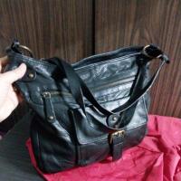 ราคา กระเป๋าหนังแท้ ชาย หญิง ทรงกุ๊ย กระเป๋าสะพายข้าง และสะพายข้าง แบรนด์ญี่ปุ่นแท้ คลาร์ก ขนาด 36x28 ใส่ ก4 แลปท็อปส (40268541602)