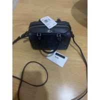 ราคา coach หมอนจิ๋ว micro bennett (9502441970)