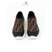 ราคา [ของแท้] NEW FENDI SNEAKER 8 BROWN BLACK FF MONOGARM มีใบรับประกัน ตรวจสอบได้ทุกใบ ✅ (28130922185)