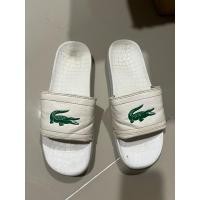 ราคา รองเท้าแตะ LACOSTE แท้ สีขาว โลโก้เขียว รุ่นหายาก สไตล์หนัง พื้นยาง พื้นเหลือๆ นุ่มมากๆ Size 9 US 27 cm. (25738555751)