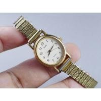 ราคา นาฬิกา Vintage มือสองญี่ปุ่น ALBA ระบบ QUARTZ ผู้หญิง รูปไข่ กรอบทอง หน้าทอง หน้าปัด 21มม ตัวเรือนสแตนเลส (27134082457)