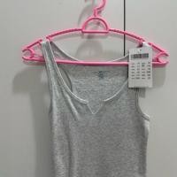 ราคา Brandy Melville tank #brandymelvillethailand NWT (26974056175)