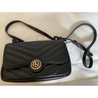 ราคา กระเป๋า LYN สีดำ เกรดพีเมี่ยม (9012496186)