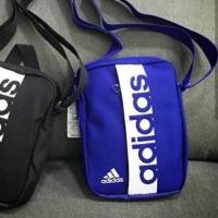 ราคา Adidasแท้ กระเป๋าสะพายข้าง ลดราคา‼️ (3338645943)