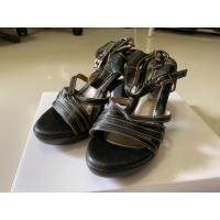 ราคา รองเท้าส้นสูง findig by อุดมเอก ไซส์ 38 - 38.5 (2355247527)