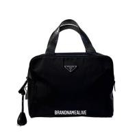 ราคา Used กระเป๋าถือพราด้ามือสอง Used Prada Bag อุปกรณ์มีแม่กุญแจกับกุญแจ (9815267222)