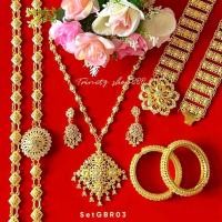ราคา เซ็ทเครื่องประดับชุดไทยสีทองพลอยขาวแต่งกับชุดไทย (27667437873)