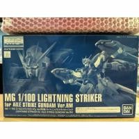 ราคา P-bandai MG 1/100 Lightning Striker Pack for Aile Strike Gundam Ver.RM (25666130726)