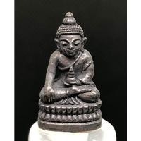 ราคา พระชัยวัฒน์ รุ่นเยือนอินเดีย เนื้อเมฆพัตร หลวงพ่อยอด โกสโล วัดตะคร้อ อ.โนนไทย จ.นครราชสีมา (20589446788)