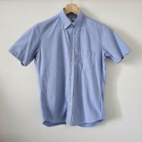 ราคา Uniqlo มือสอง เสื้อเชิ้ตแขนสั้น สีฟ้า size S (28517829540)