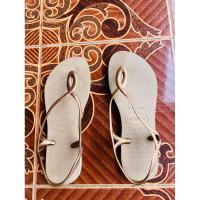 ราคา Havaianasแท้รองเท้ามือสองพร้อมส่งสภาพ 90% ใส่ไม่ถึงปี (23027499450)