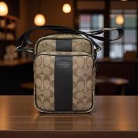 ราคา COACH (แท้) มือสอง สภาพสวยพร้อมใช้งานค่ะรุ่นนี้สามารถใช้ได้ทั้งผู้หญิงและผู้ชายนะคะ (54451779351)