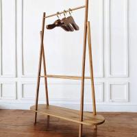 ราคา (พร้อมส่ง) ราวแขวนชุดตุ๊กตา สำหรับบ้านตุ๊กตา Blythe บลายธ์ บาร์บี้ หรือใกล้เคียง (10596374713)