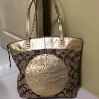 ราคา ของแท้ 100% กระเป๋า Coach Shopping มือสองlike new (6819934018)