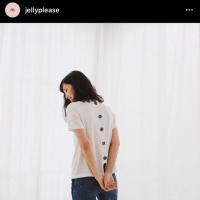 ราคา เสื้อยืดกระดุมหลังจาก jellyplease (7210630556)