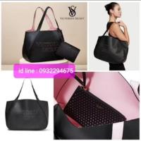 ราคา กระเป๋า Victoria's Secret Tote Bag , Card Holder Keychain กระเป๋าใส่เครดิตการ์ด ,พวงกุญแจ ใหม่แท้ 100% อเมริกา (29433390596)