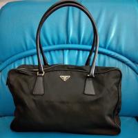 ราคา Prada (1011886200)