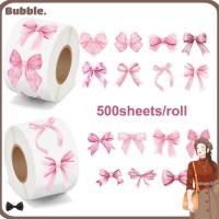 ราคา สติกเกอร์โบว์ซีล 500ชิ้น/ม้วน สติกเกอร์กล่องของขวัญ สติกเกอร์การ์ตูนน่ารัก สำหรับสมุดสแครปบุ๊คและบรรจุภัณฑ์ตกแต่ง (51356795516)