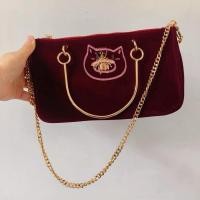 ราคา กระเป๋าสะพายข้างแบรนด์ผึ้ง GWP 100% พร้อมสาย (24761400564)