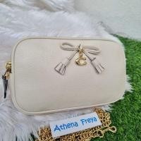 ราคา เหมือนใหม่ กระเป๋าสะพายข้าง Coach สองซิป สายสะพายข้างถอดได้ มือสองของแท้Coach F67694 Pouch Crossbody สีขาวชอล์ค (24604587302)